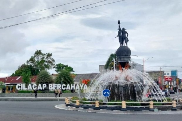 Rasakan Kenyamanan Angkringan Teras Kota di Jantung Cilacap